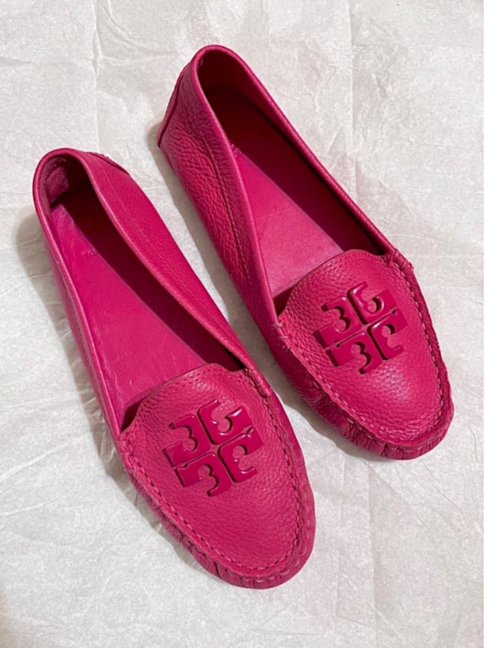 Tory Burch Lowell 2 Tumbled Leather Driving Loafer pink